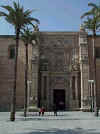 FrontalCatedral.jpg (15831 bytes)